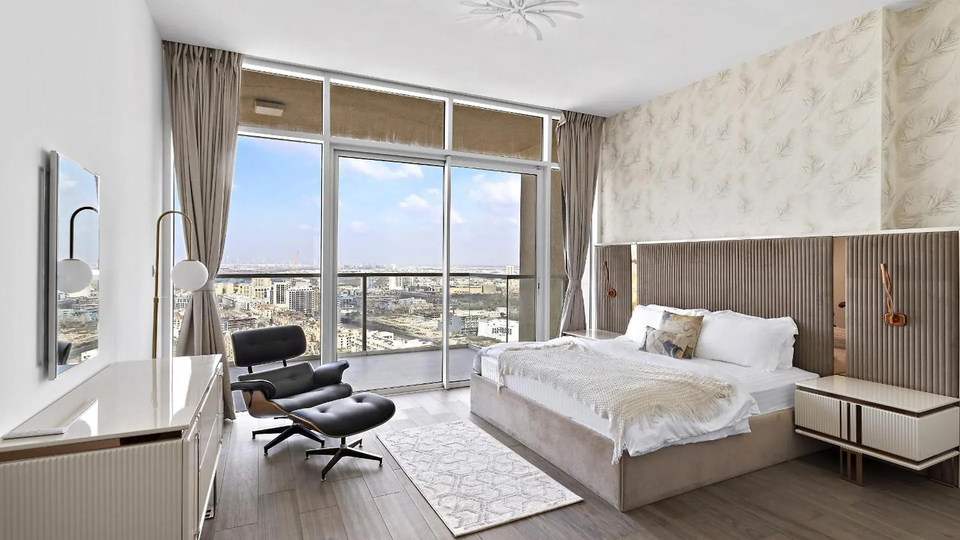 Vayk - Bright 4 Bd Penthouse With Spacious Terrace Dubai 0*,